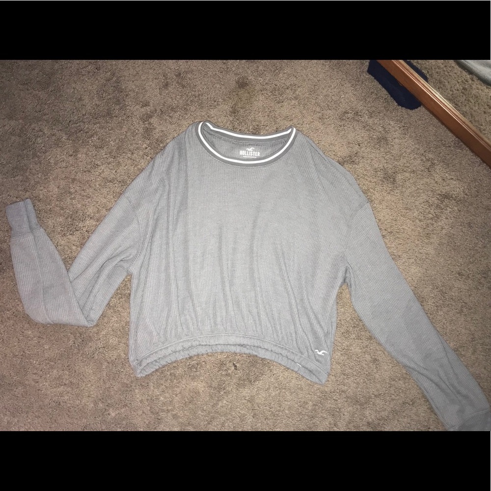 Forever 21 cropped shirt